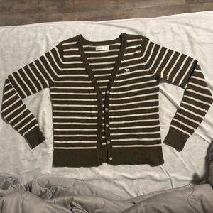 Abercrombie & Fitch Green and White V-Neck Cardigan